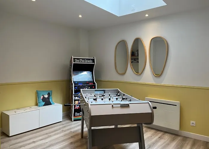 Appartement Avec Vue Sur Les Etoiles Et Salle De Jeux